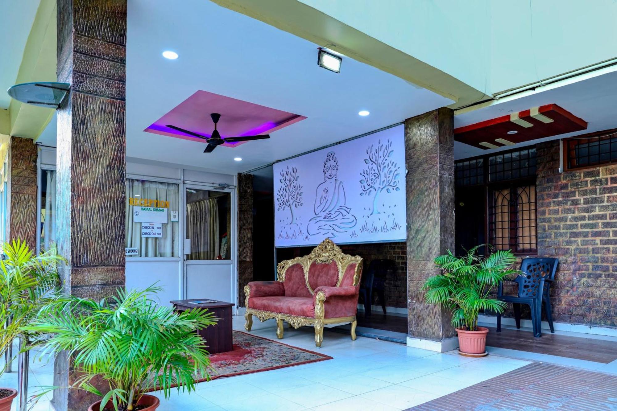 Oyo Royal Visakha Beach Guest House Visakhapatnam Dış mekan fotoğraf
