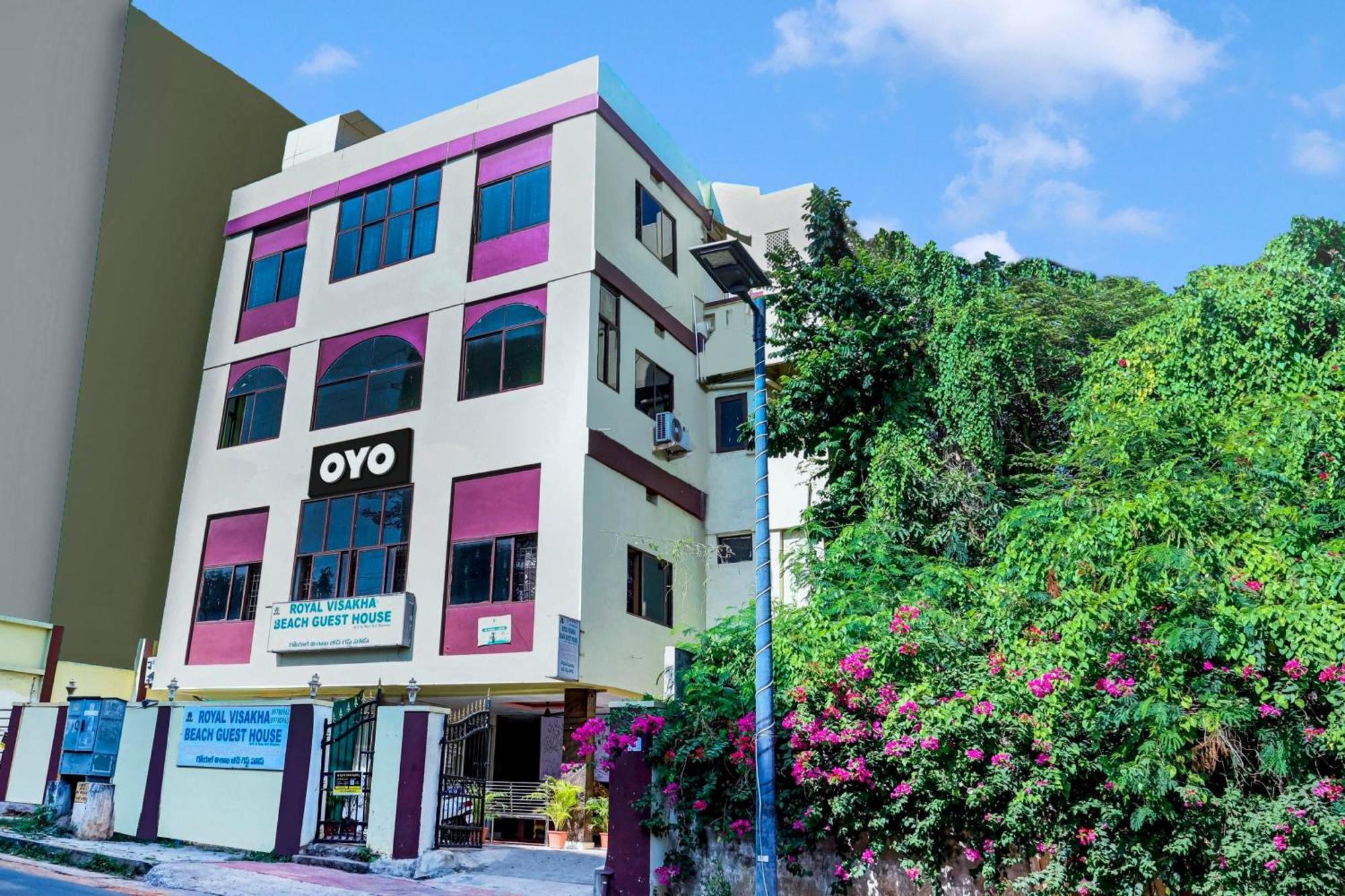 Oyo Royal Visakha Beach Guest House Visakhapatnam Dış mekan fotoğraf