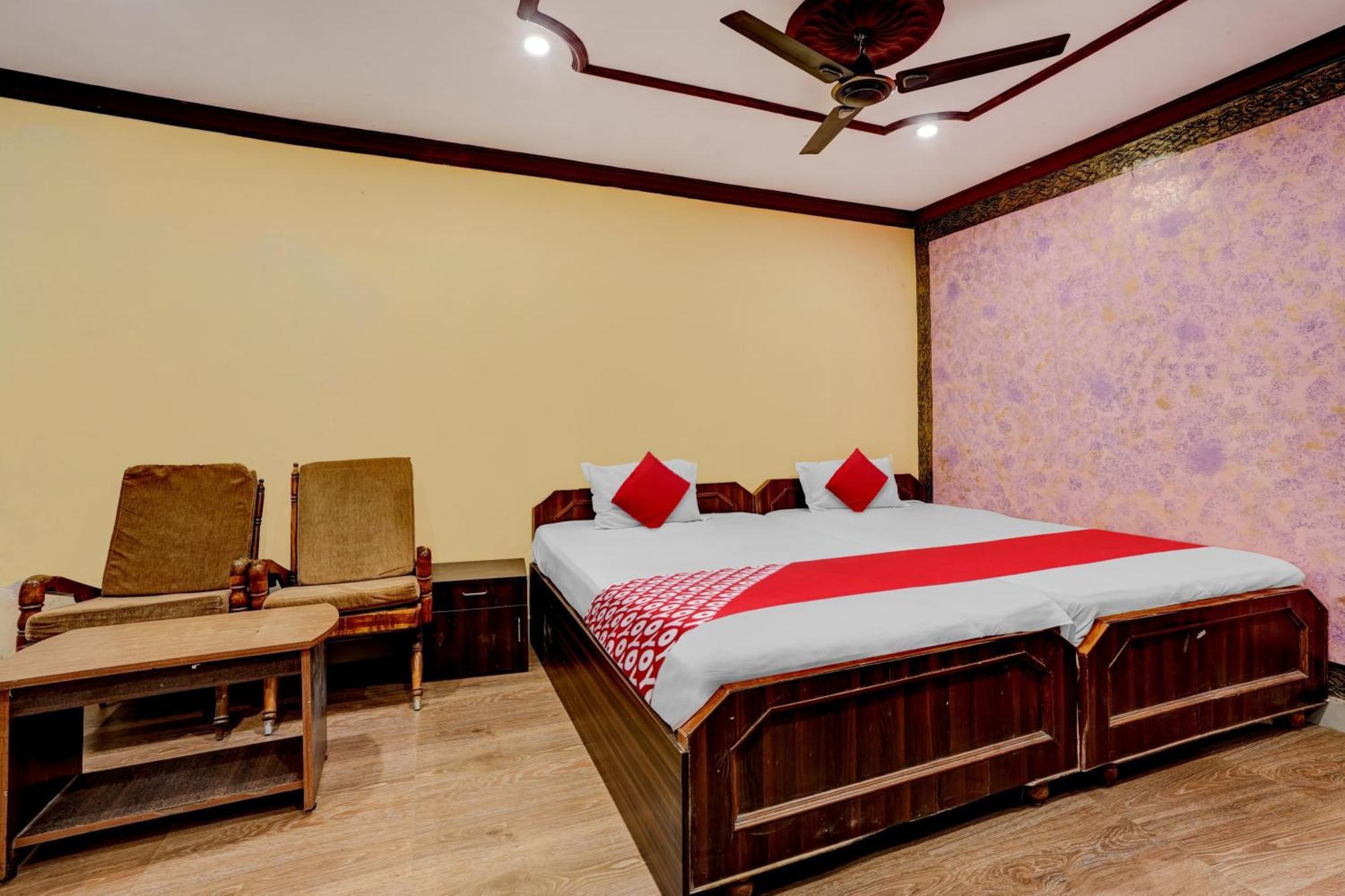 Oyo Royal Visakha Beach Guest House Visakhapatnam Dış mekan fotoğraf